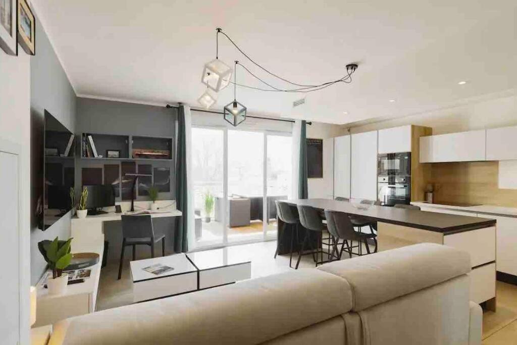 Logement Moderne Luxueux Parking Ac Cote De La Mer Nice Dış mekan fotoğraf